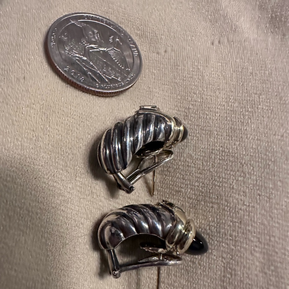 David Yurman earrings - Picture 2 of 2